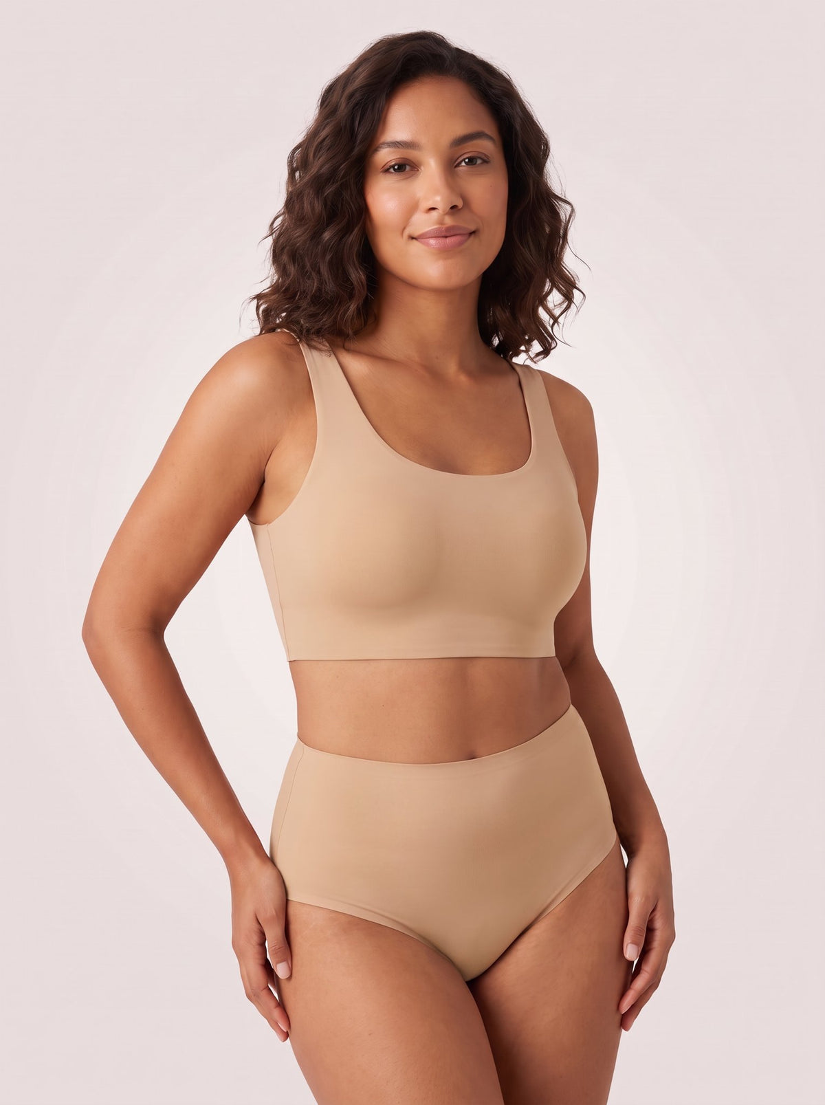 Everyday Seamless Bralette — Sand